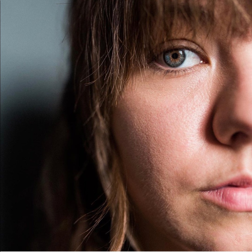 Meet your Posher, Claire